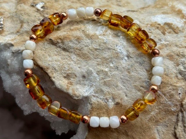 Amber and Mother of Pearl Women&