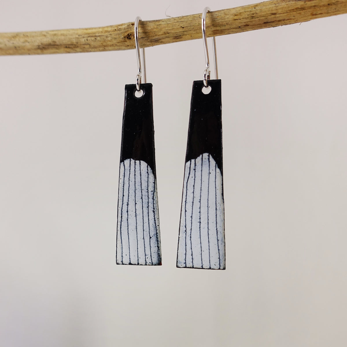 Black and White Monochrome Dangle Earrings - 830 Degrees - Just Makers 830 Degrees