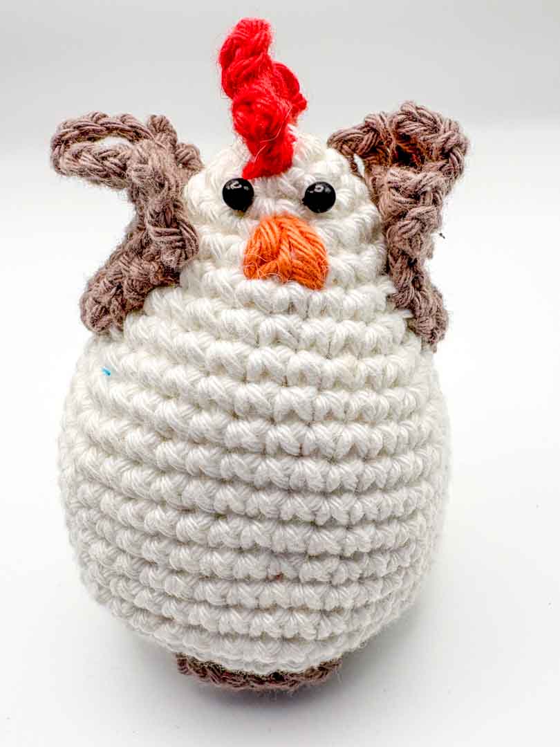 Crochet Hen - Hooked on Yarn_Just Makers