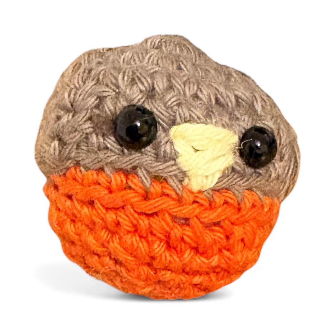 Crochet Robin Keyring - Hooked on Yarn_Just Makers