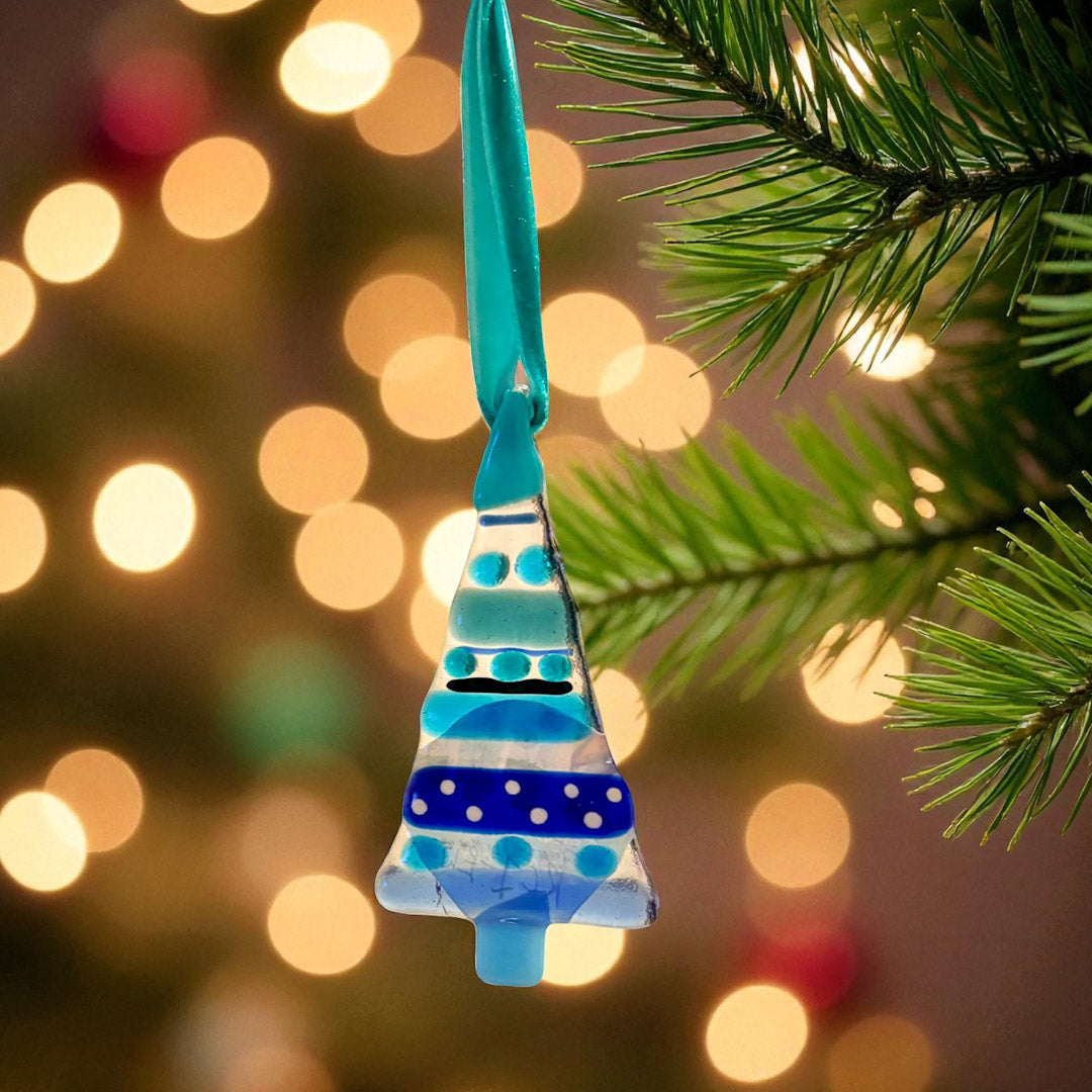 Fused Glass Christmas Tree Decoration - Redcurrant Glass_Just Makers