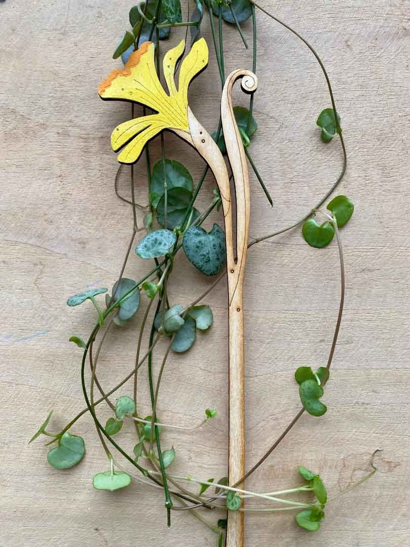 Hand Painted Daffodil Stem - Natty Deco - Just Makers Natty Deco