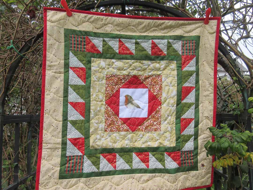Handmade Robin Quilt - Bee-spoke Quilts_Just Makers