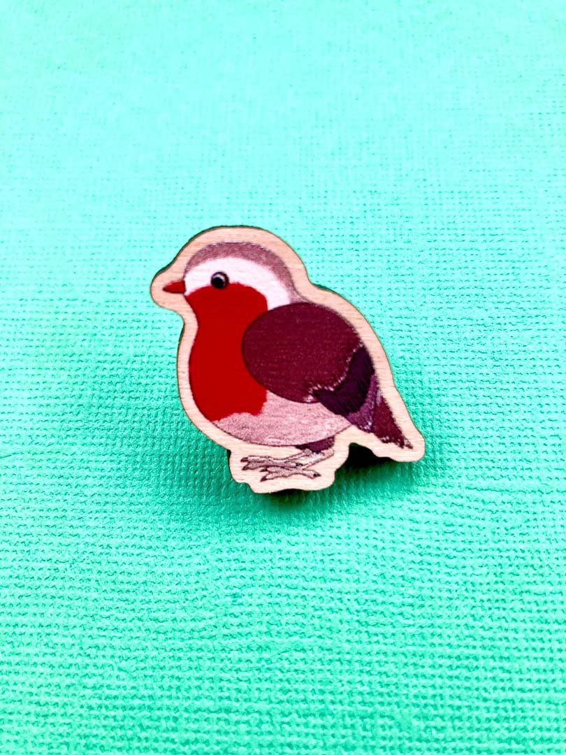 Little Wooden Robin Pin Badge - Rat Bean Kat - Just Makers Rat Bean Kat