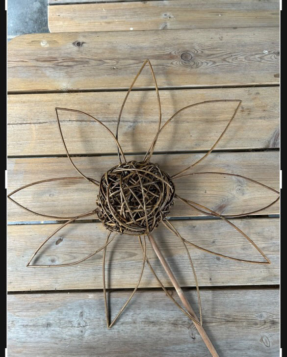 Make a Willow Daisy Workshop_Just Makers