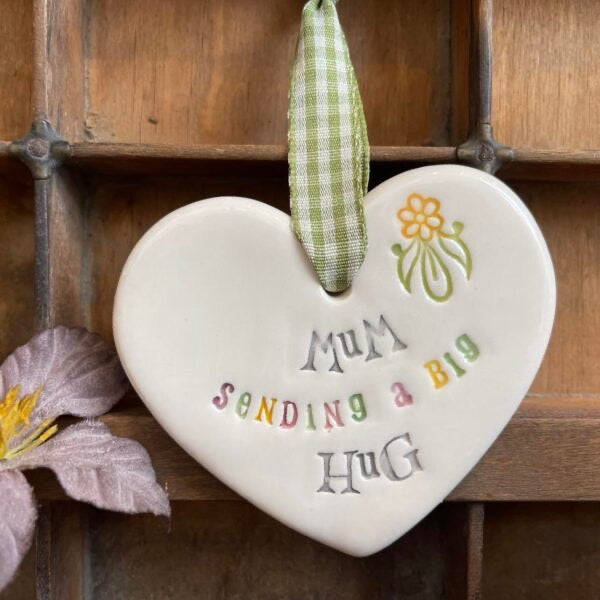 Mum Sending a Big Hug Heart - Jamali Annay Designs_Just Makers