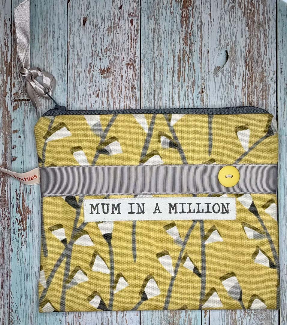 Mum in a Million Purse - Touchy Feely Textiles - Just Makers Touchy Feely Textiles