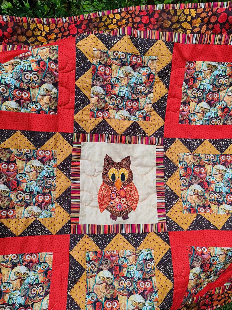 Night Owls Quilt - Bee-spoke Quilts_Just Makers