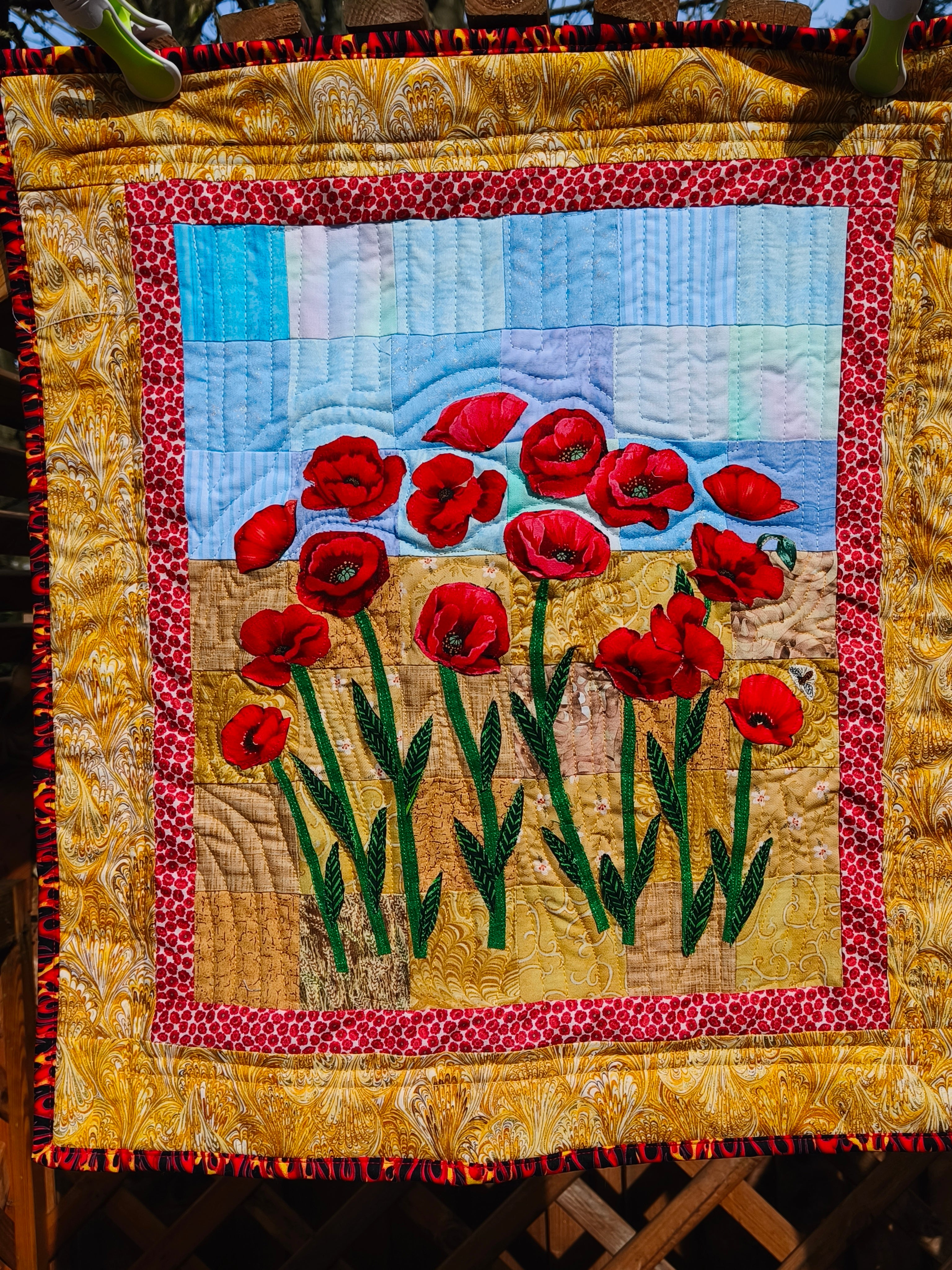 Poppies Wall Hanging - Bee-spoke Quilts_Just Makers