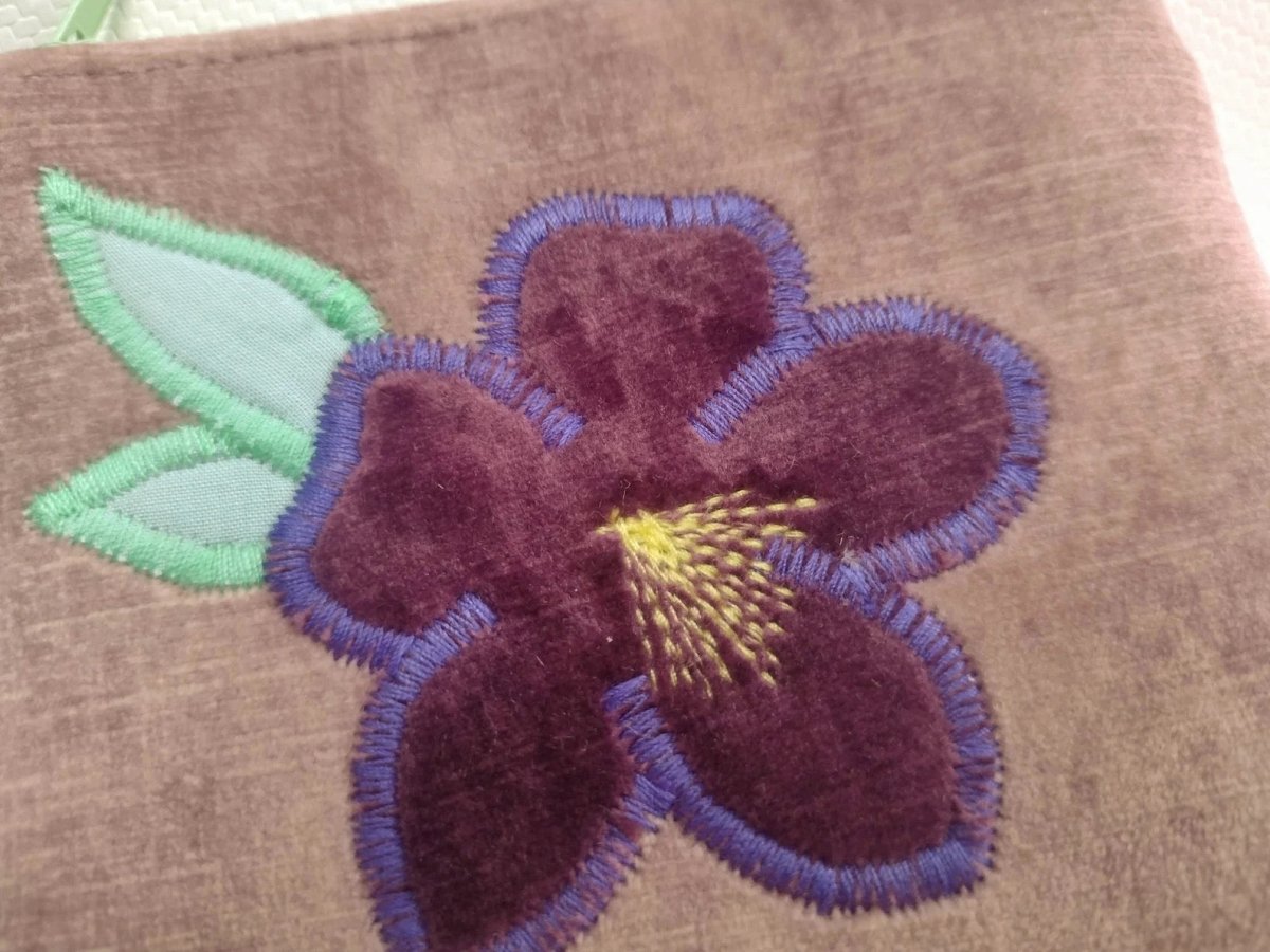 Winter Flower Purse Made by Marianne - Just Makers Made by Marianne