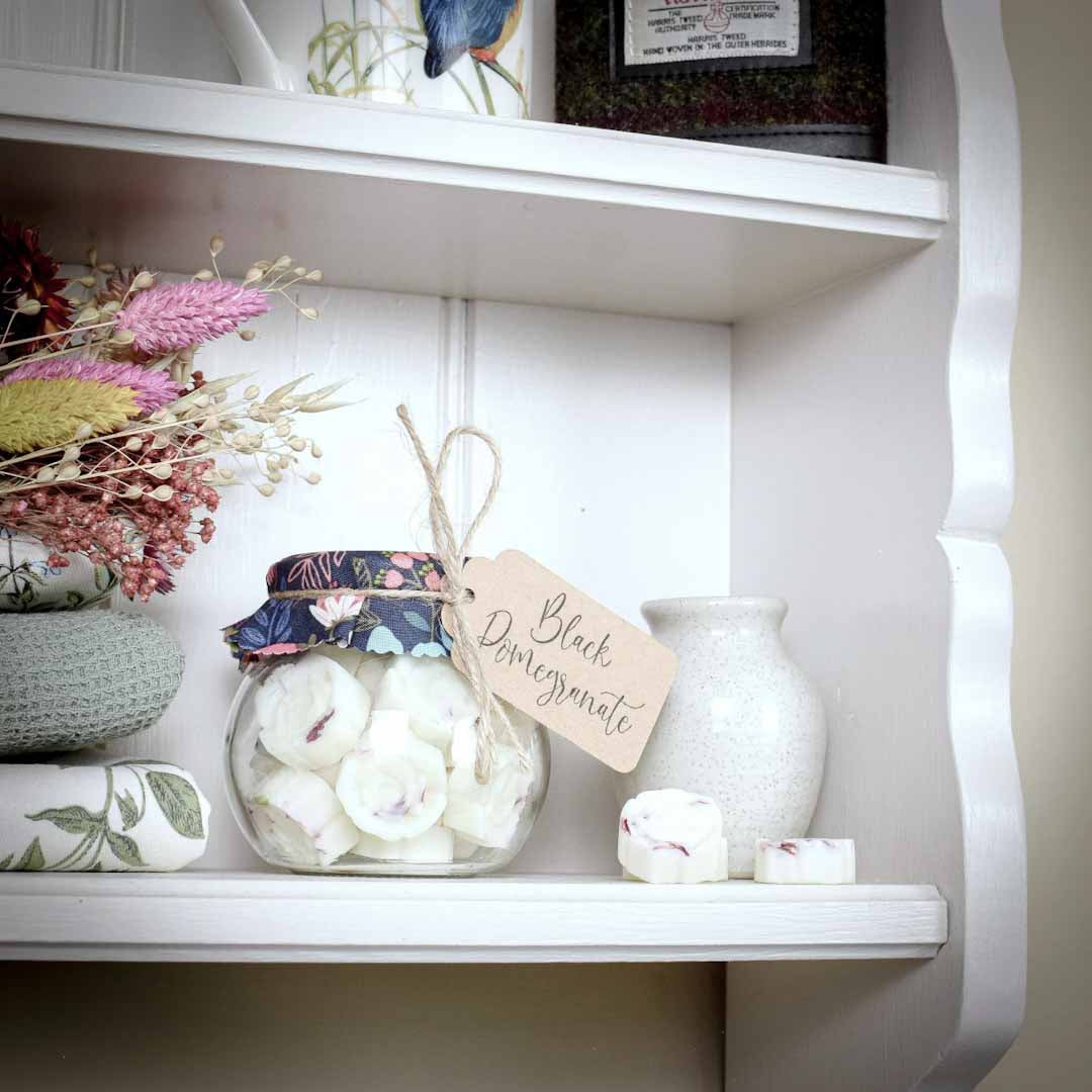 Black Pomegranate Natural Soy Wax Melts - Dales Studios Co