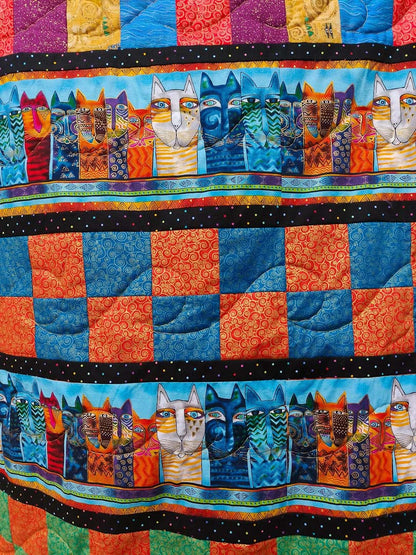 Colourful Cats Quilt Close Up - Bee-spoke Quilts_Just Makers