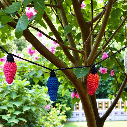 Crochet Garland - Hooked on Yarn_Just Makers