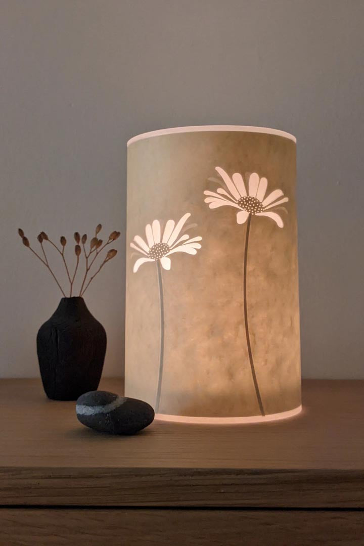 Daisy Candle Cover - Hannah Nunn_Just Makers