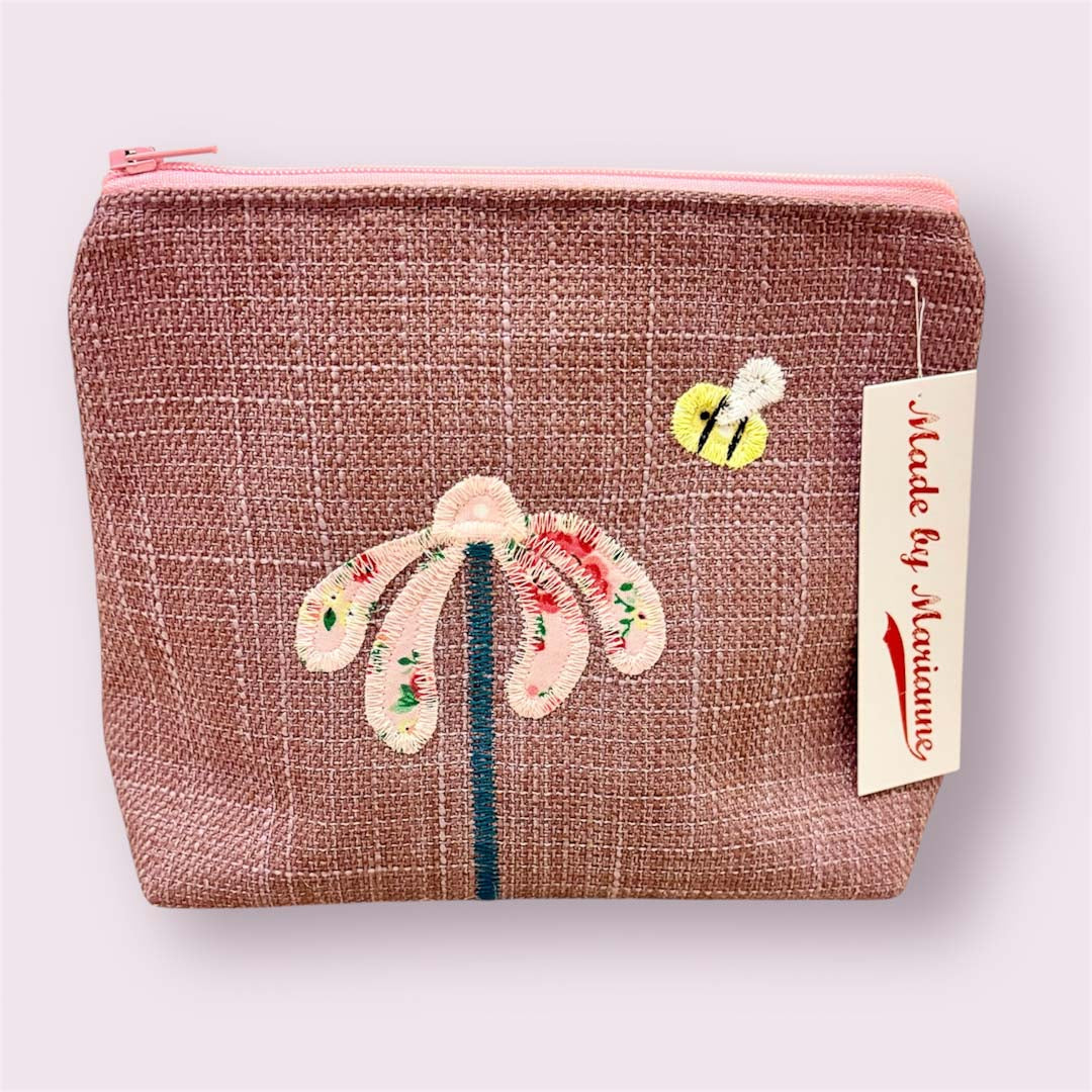 Daisy and Bee Make Up Bag Made by Marianne_Just Makers