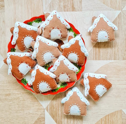 Felt Gingerbread House Decoration - Alice and Audrey_Just Makers