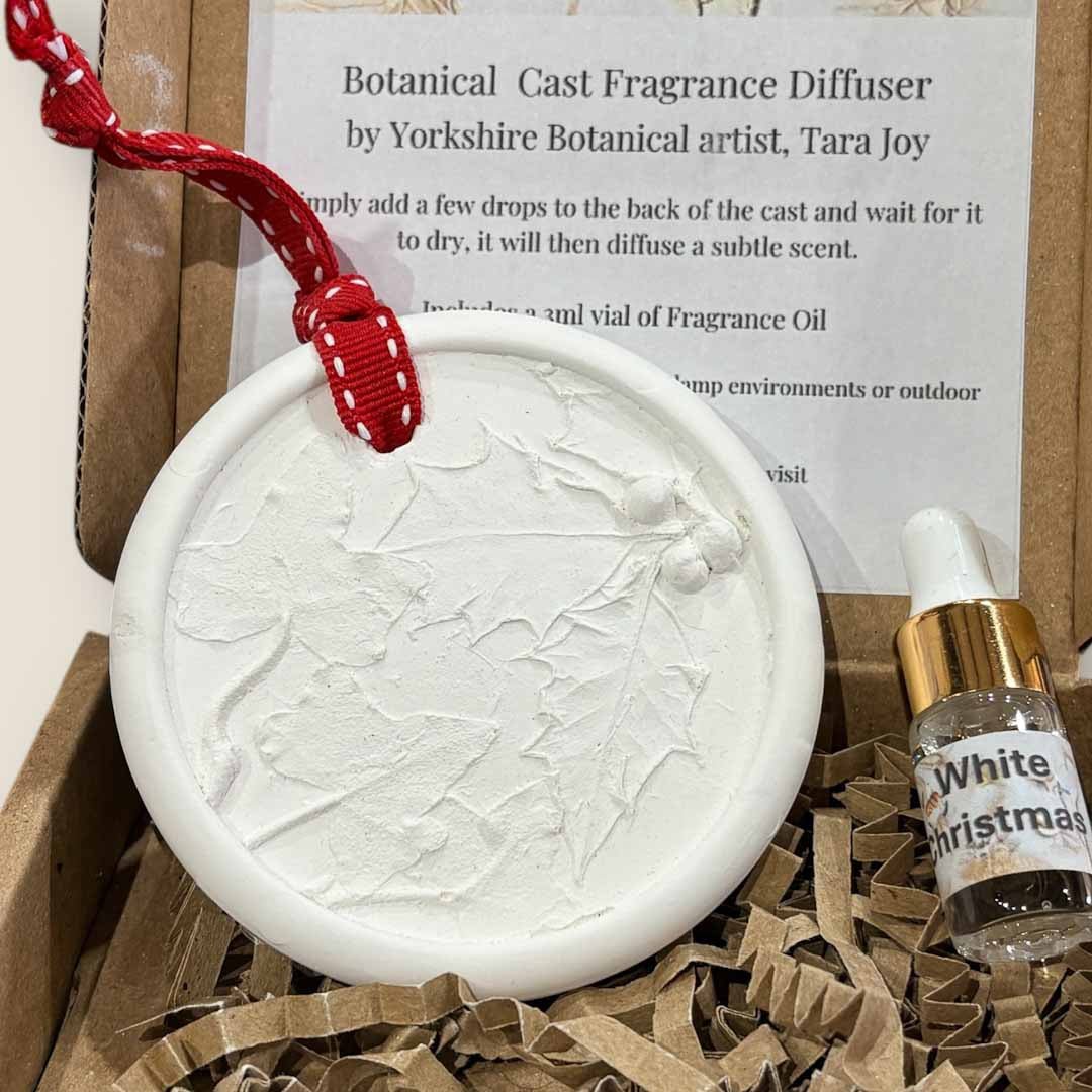 Festive Botanical Room Infuser - Tara Joy Botanical - Just Makers Tara Joy Botanical and Ceramics