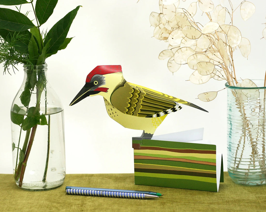 Green Woodpecker Pop-Up 3D Card &amp; Decoration_Just Makers