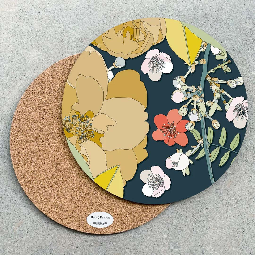 Large Round Serving Pizza Board Chica Camellia Navy_Just Makers