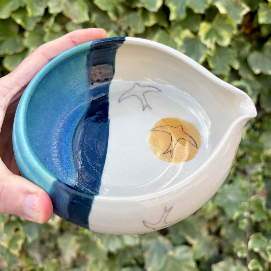Medium Pouring Bowl - Golden Swift - Lorna Gilbert