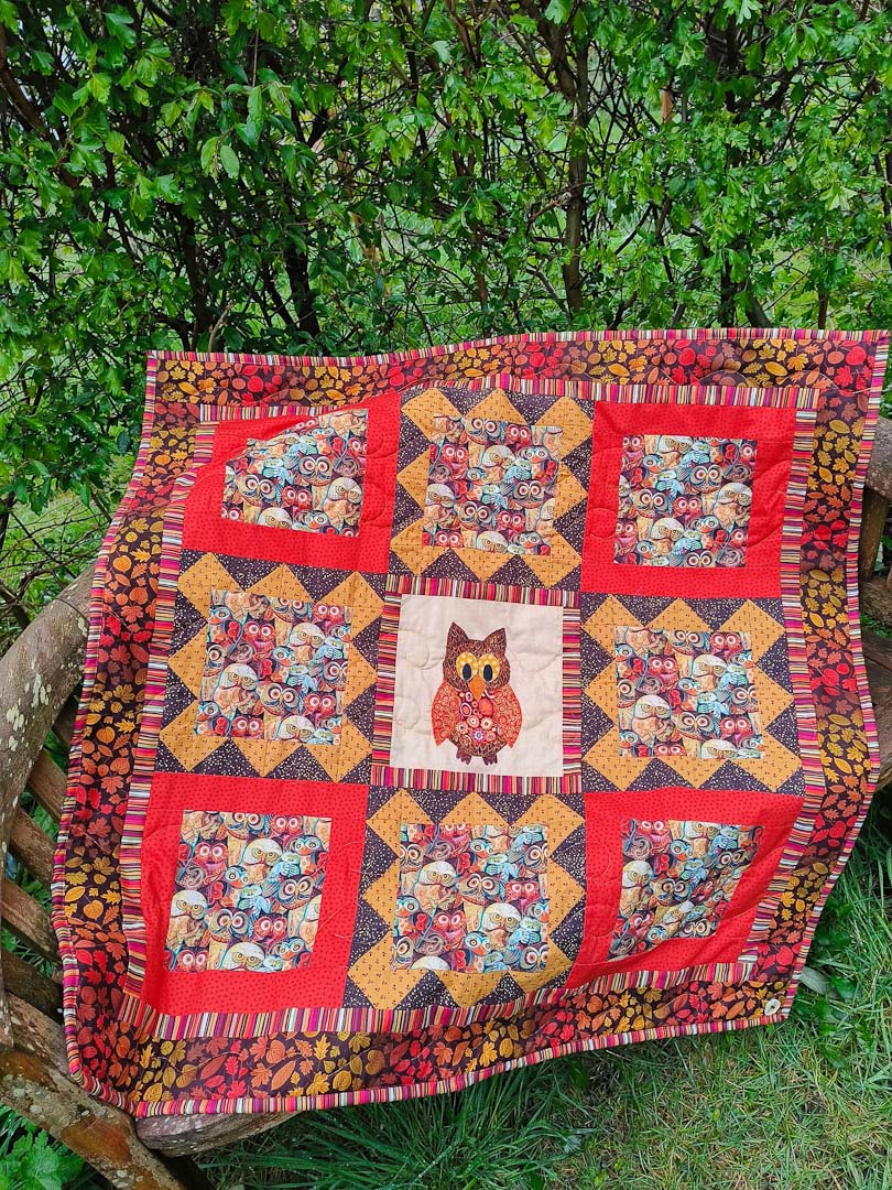 Night Owls Quilt - Bee-spoke Quilts_Just Makers