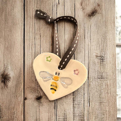 Small Bee Heart - Jamali Annay Designs - Just Makers Jamali Annay Designs