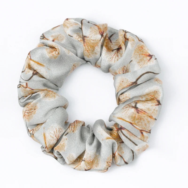 Small Silk Scrunchie - Pattern Passion_Just Makers