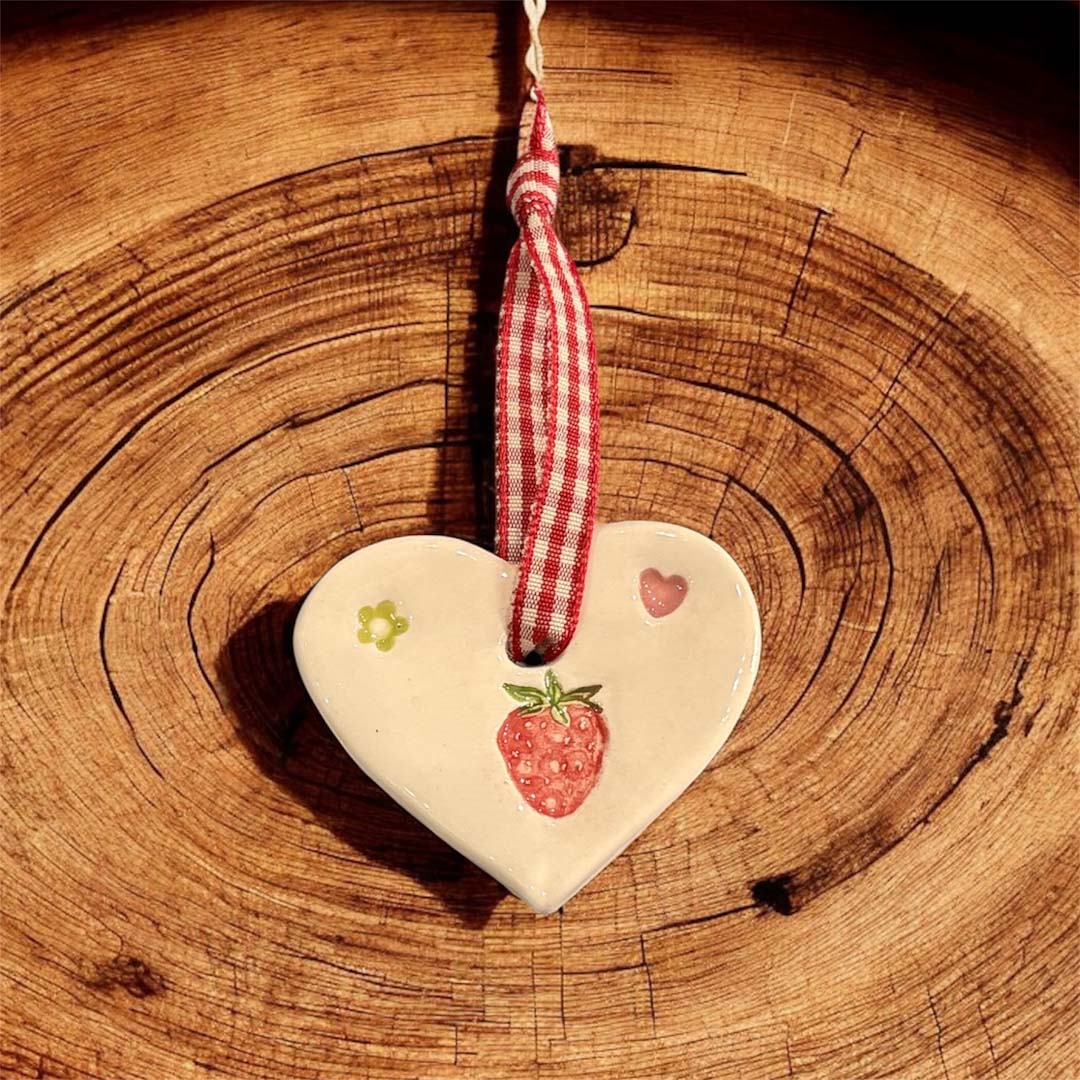 Small Strawberry Heart - Jamali Annay Designs_Just Makers