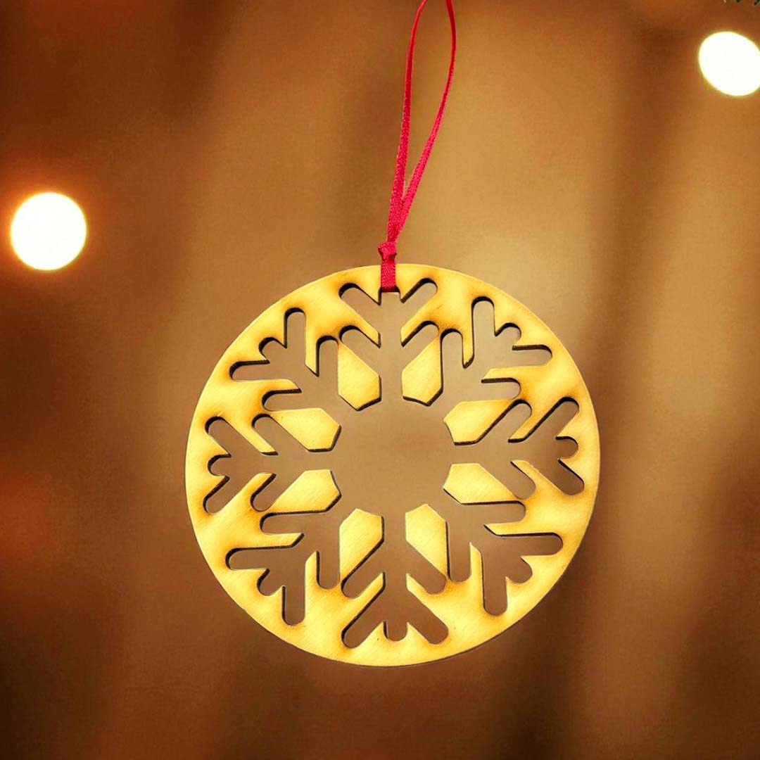 Snowflake Circle Wooden Decoration - Woodcutter Creations_Just Makers