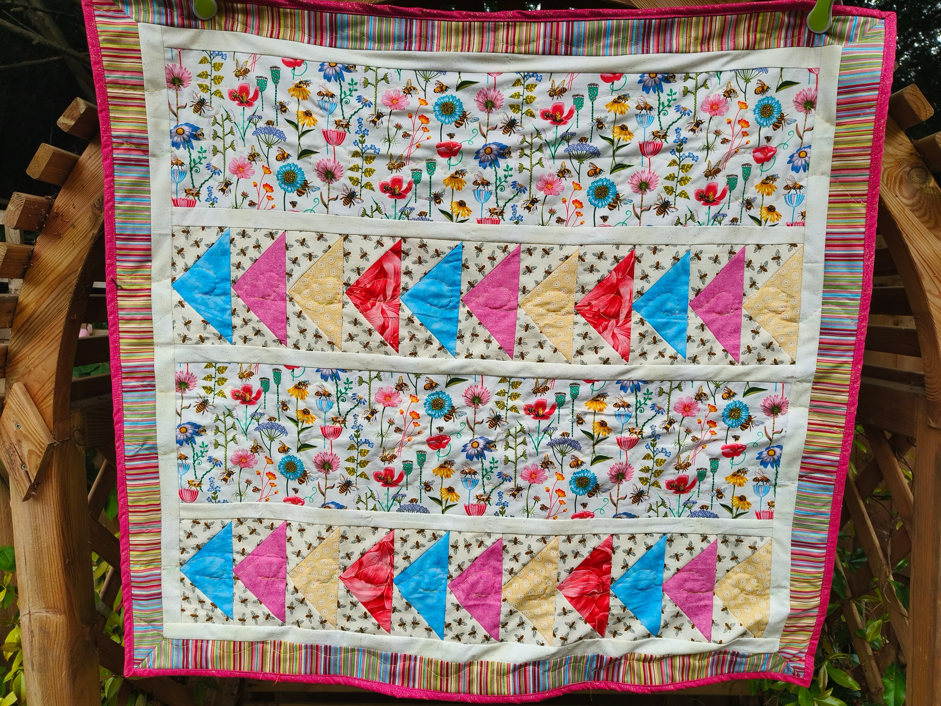 Summer Meadow Quilt - Bee-spoke Quilts_Just Makers