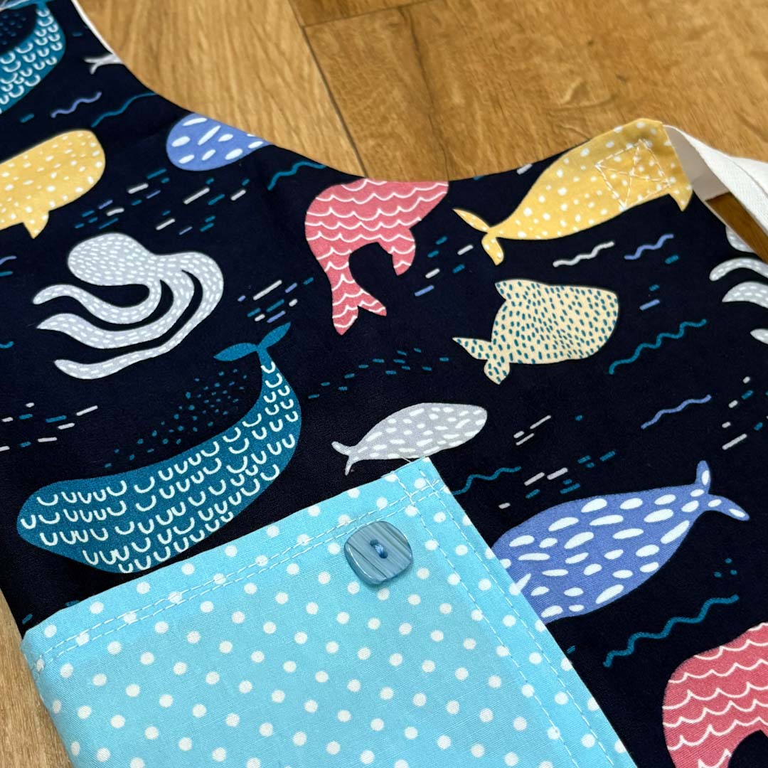 Fabric with whale pattern on a dark background and polka dot fabric on a light blue background_Made by Marianne_Just Makers