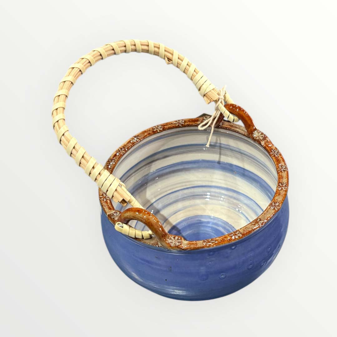 Wold Pottery Pot with Handle_Just Makers