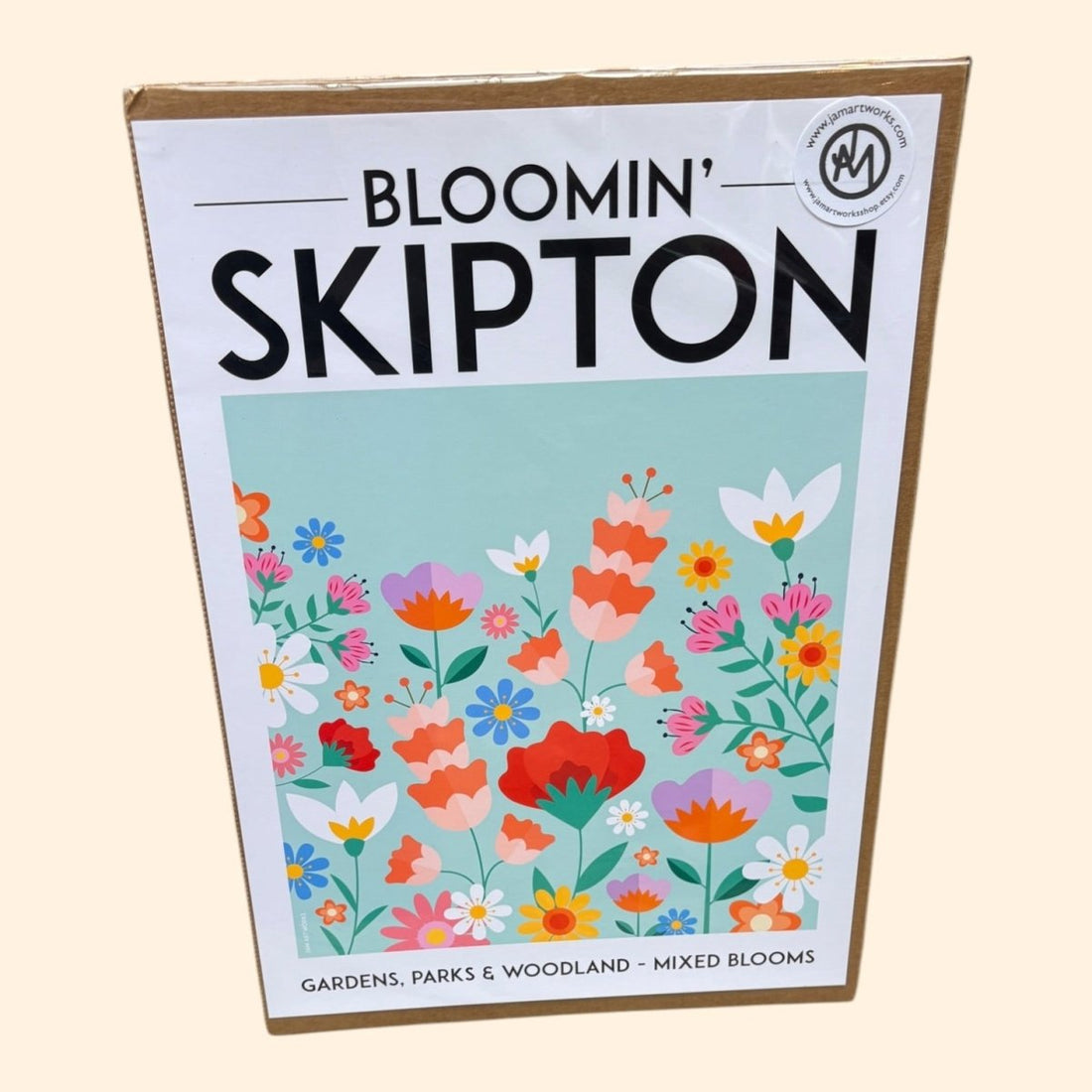 A square cardboard box for Bloomin&