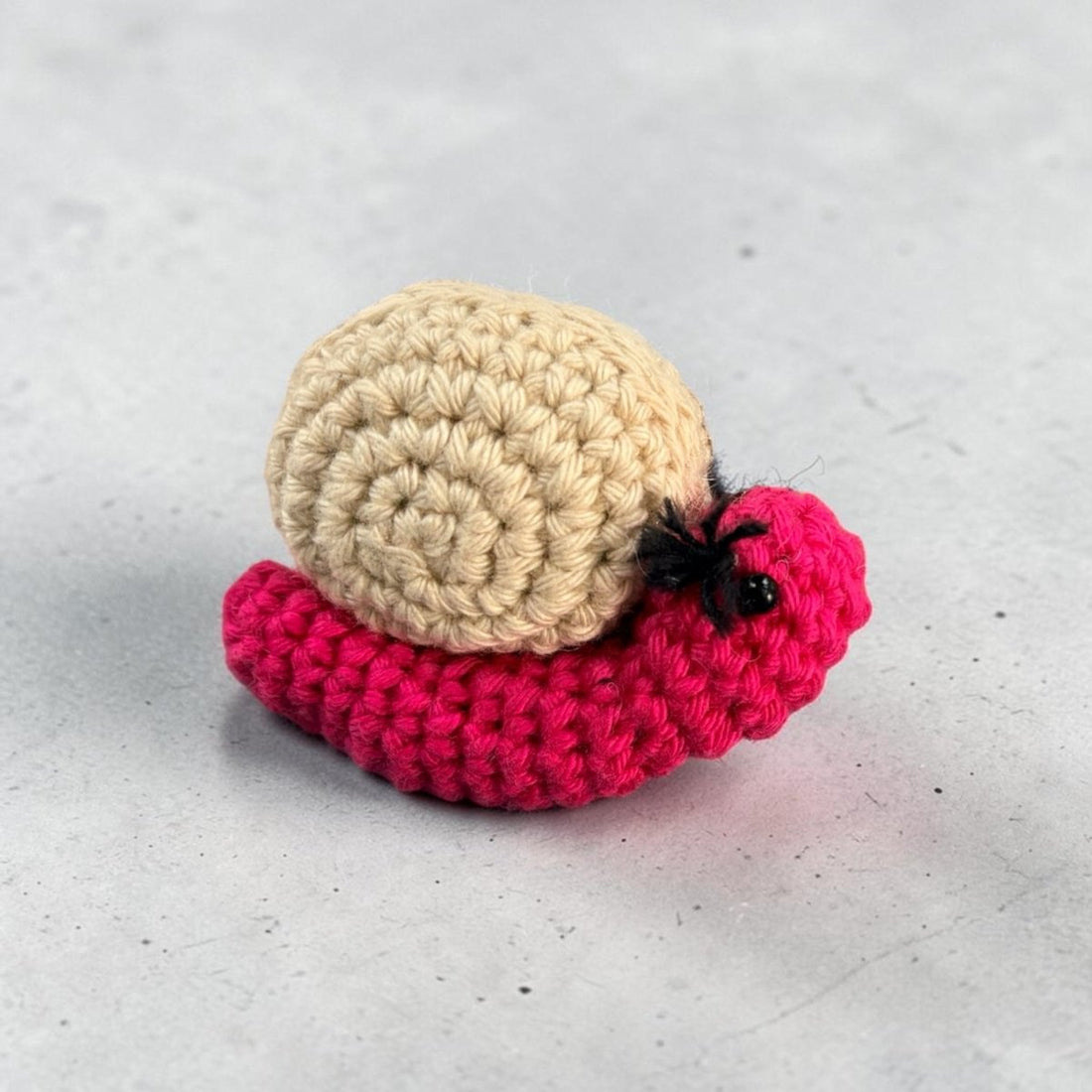 Crochet Snail - Hooked on Yarn_Just Makers