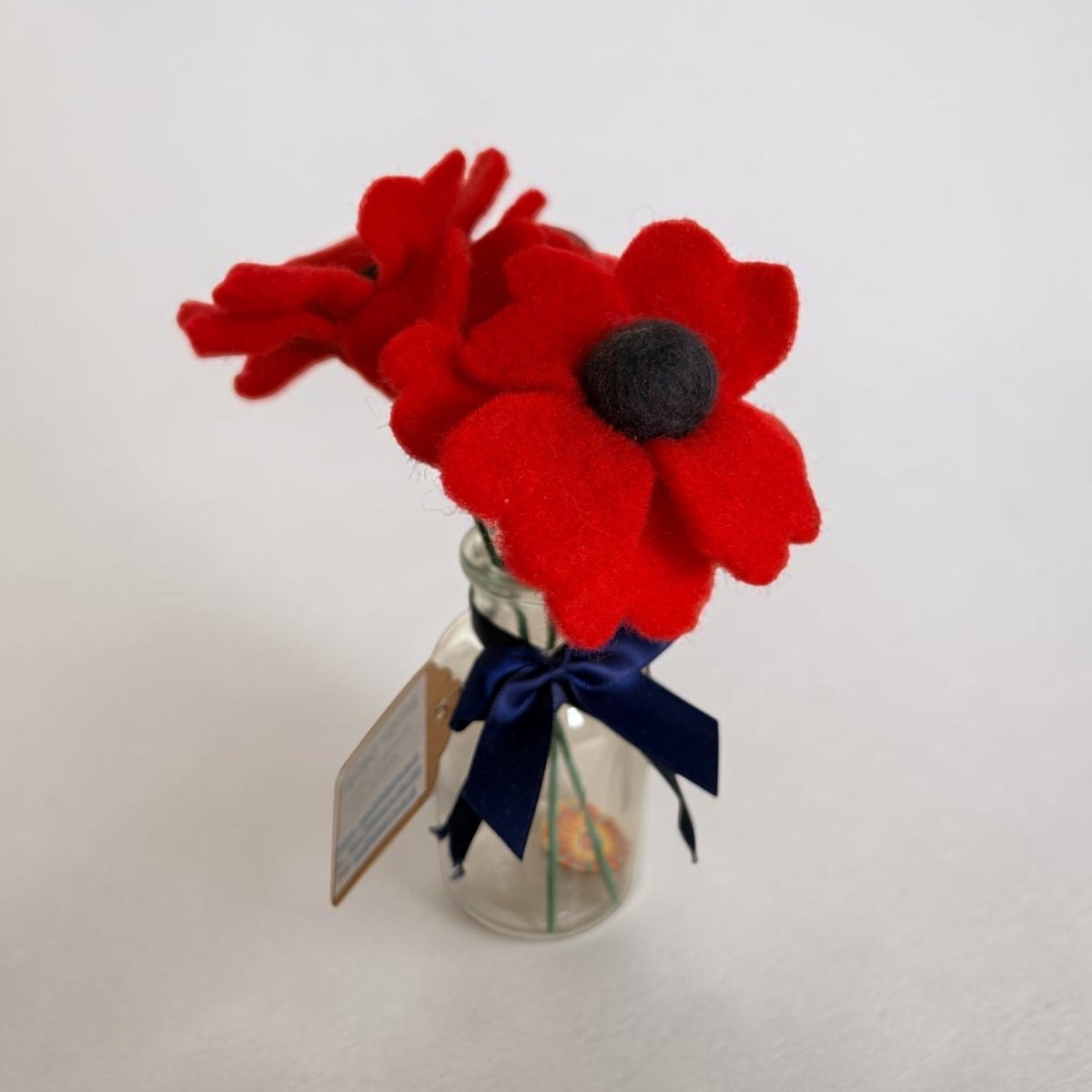 Felted Poppies in Vase - Felted Yarns_Just Makers