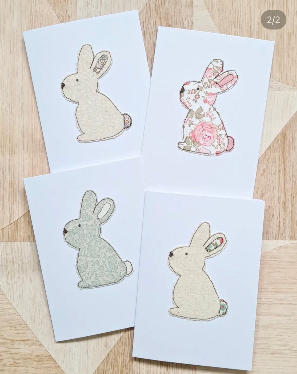Sitting Bunny Card - Alice and Audrey_Just Makers