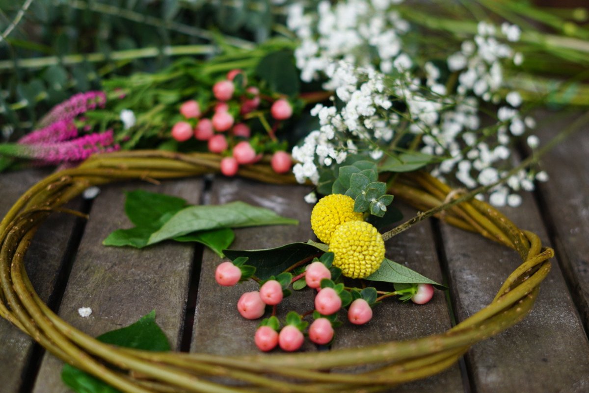Spring Wreath Workshop - Just Makers Workshop