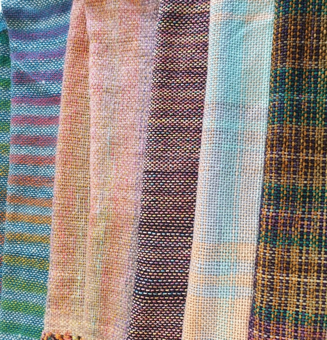 Weave a Scarf Workshop 02 November - Just Makers Just Makers